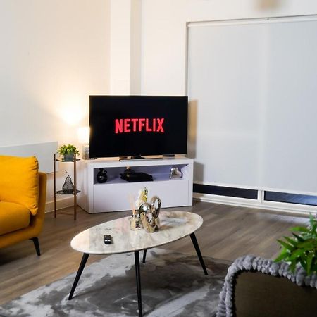 Manchester City Centre Apt With Balcony & Free Parking - Including Free 1-Hour Late Check-Out For Bookings On The 29Th 31St May, Justeat Voucher For 2-Night Stays Minimum! Exterior foto